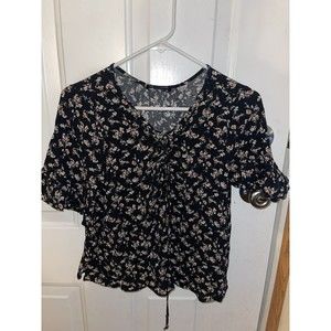 Women Ladies Floral Blouse American Eagle Size Medium